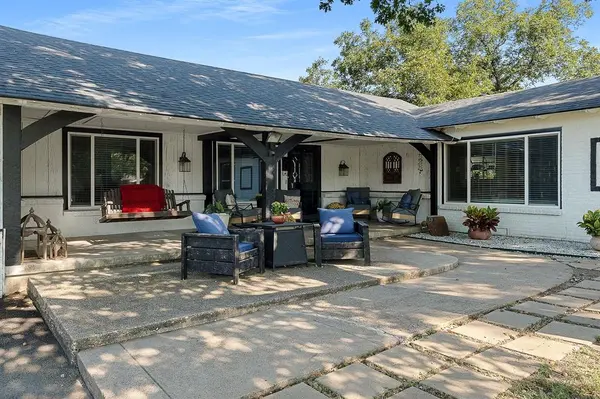 9207 Angora Street, Dallas, TX 75218