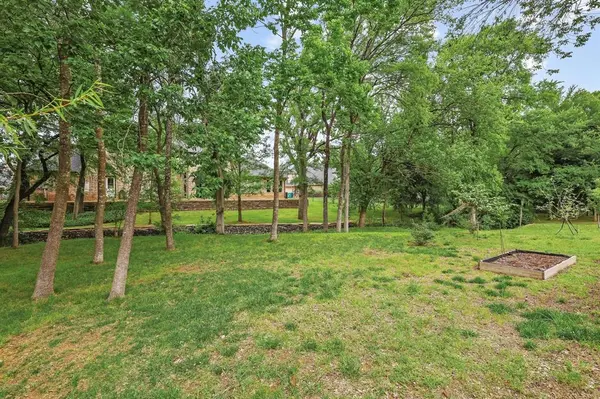 1028 Addison Boulevard, Pottsboro, TX 75076