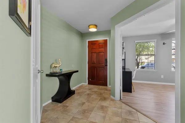 3213 Evening Wind Road, Denton, TX 76208