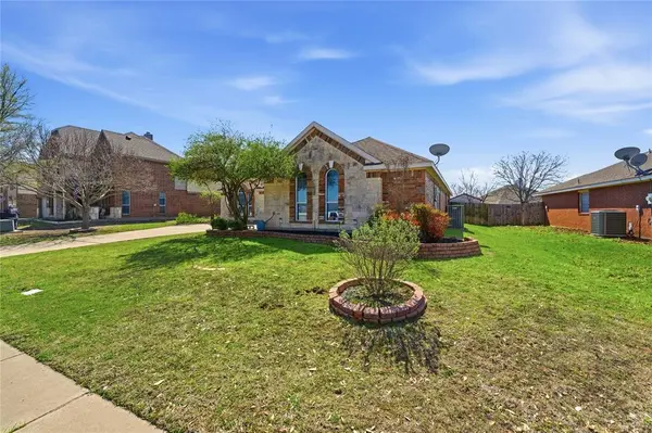1322 Mcalpin Road, Midlothian, TX 76065