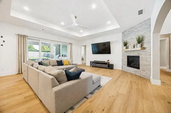 2602 Pointe Court, Colleyville, TX 76034