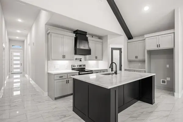 5747 Waddell Street, Sansom Park, TX 76114