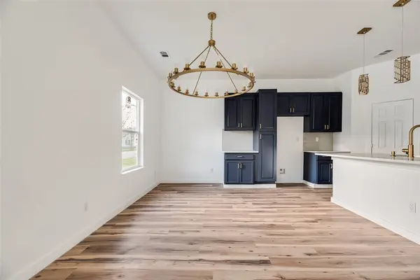 1014 Trinity Street, Cleburne, TX 76031