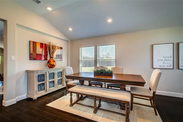 6716 Elm Street, Rowlett, TX 75089