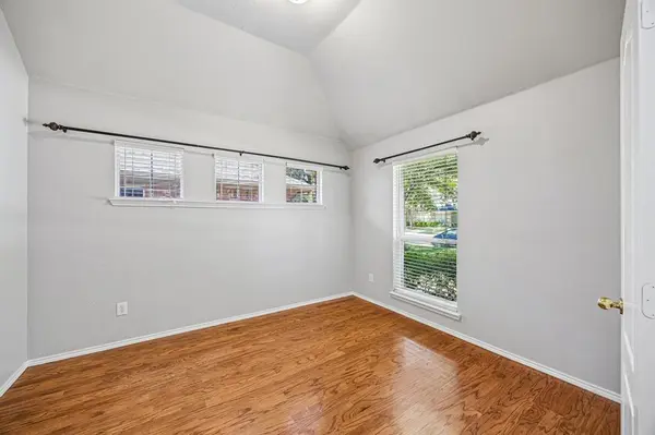 11361 Clover Knoll Drive, Frisco, TX 75035