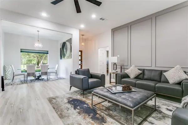 1561 Century Oaks Drive, Lewisville, TX 75077