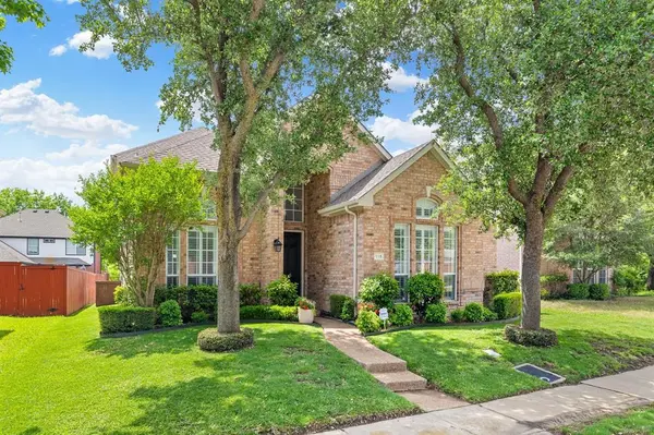 115 Saint James Road, Irving, TX 75063
