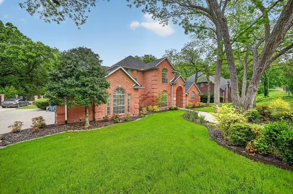 1505 Wyndmere Drive, Desoto, TX 75115