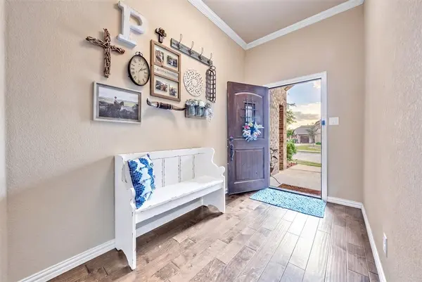 6000 Dunnlevy Drive, Fort Worth, TX 76179