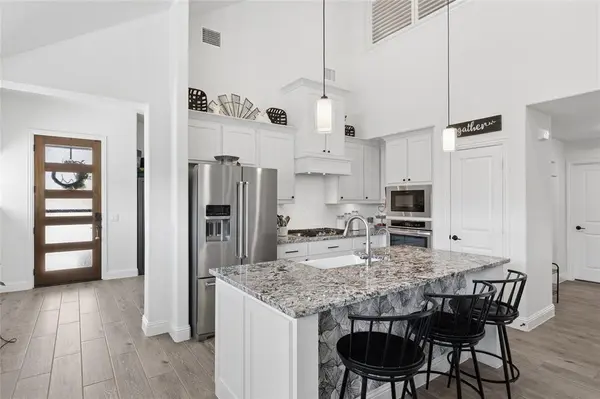 9156 Rock Nettle Drive, Fort Worth, TX 76131