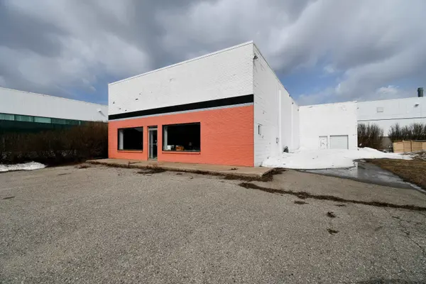 103 Harbor DR, Charlevoix Twp, MI 49720