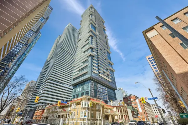 634 Church ST #4005, Toronto C08, ON M4Y 0G9