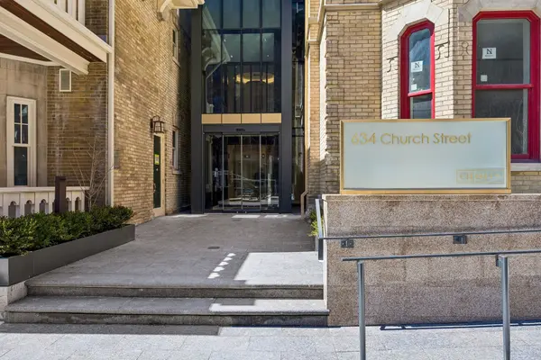 634 Church ST #4005, Toronto C08, ON M4Y 0G9