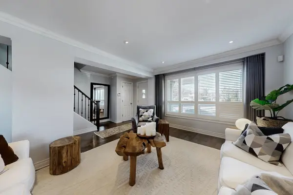 132 Beaverbrook CT, Toronto E10, ON M1C 3A9