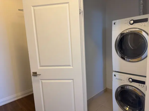 7161 Yonge ST #Lph1-15, Markham, ON L3T 0C8