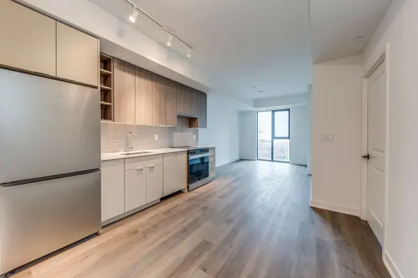 2075 Lakeshore RD #313, Burlington, ON L7R 1E2