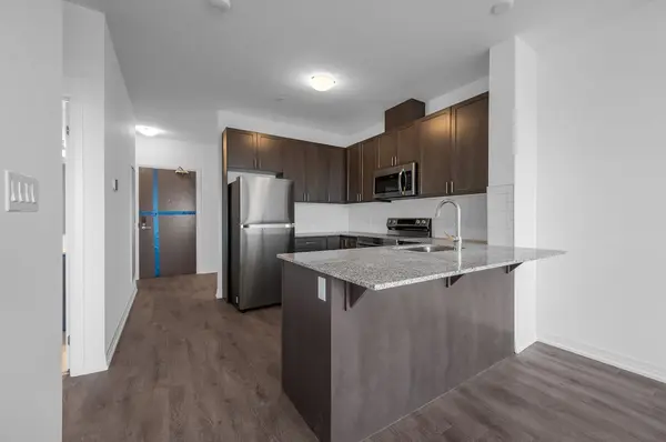 3265 Carding Mill TRL #412, Oakville, ON L6M 0W6