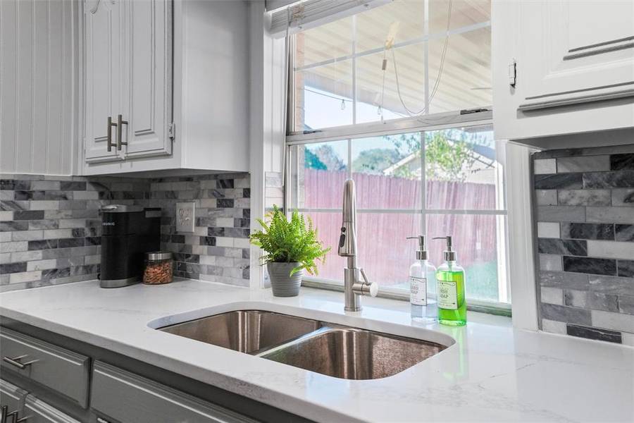 1801 Homestead Place, Garland, TX 75044