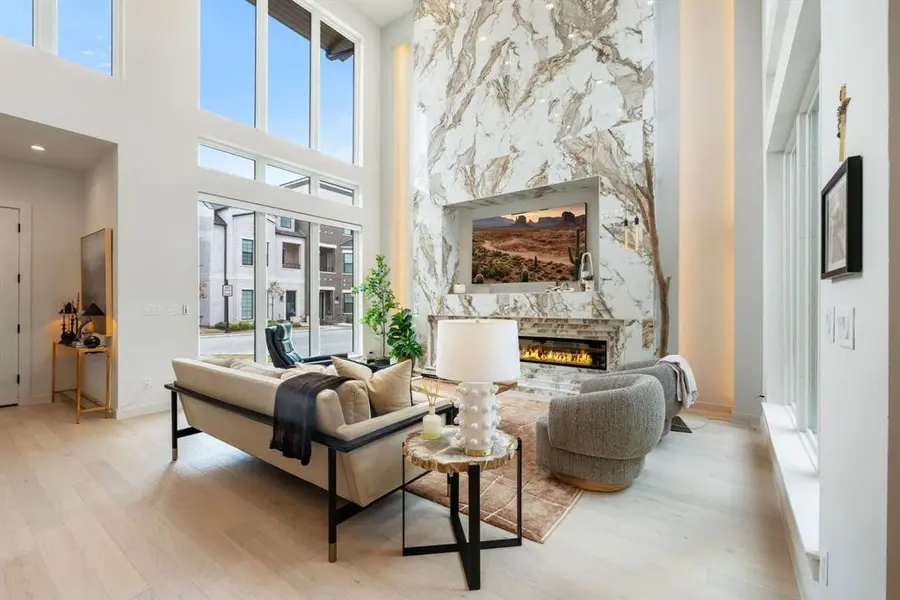 207 Morningside Drive, Roanoke, TX 76262