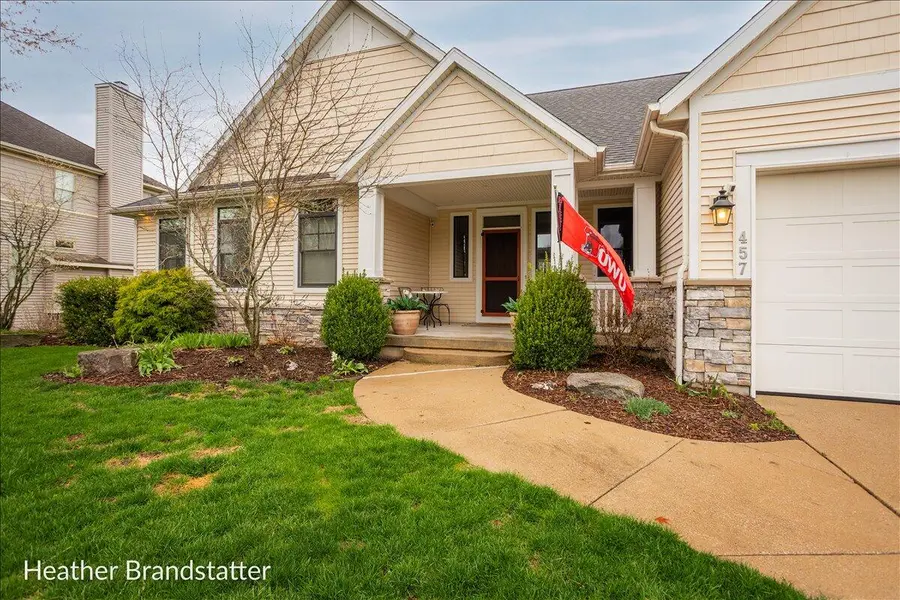 457 Village Springs DR SE, Ada Twp, MI 49301