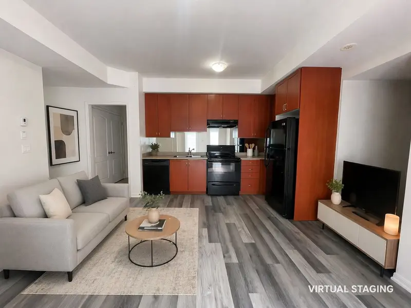 3135 Boxford CRES #16, Mississauga, ON L5M 0X1