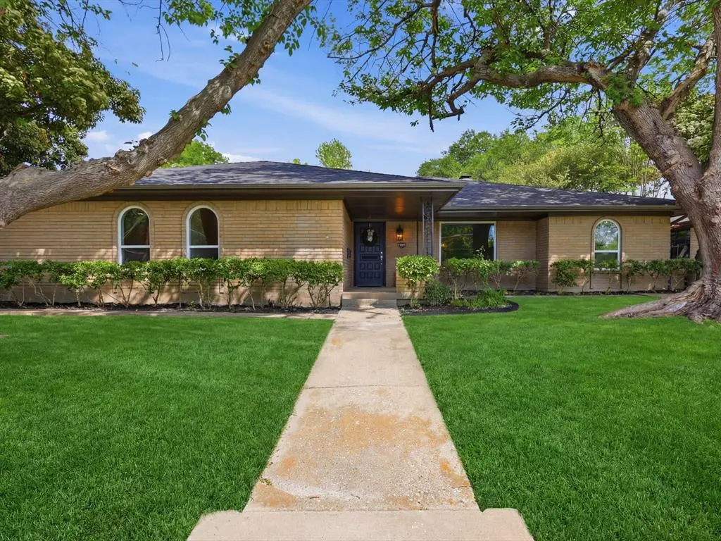 8630 Mediterranean Drive, Dallas, TX 75238