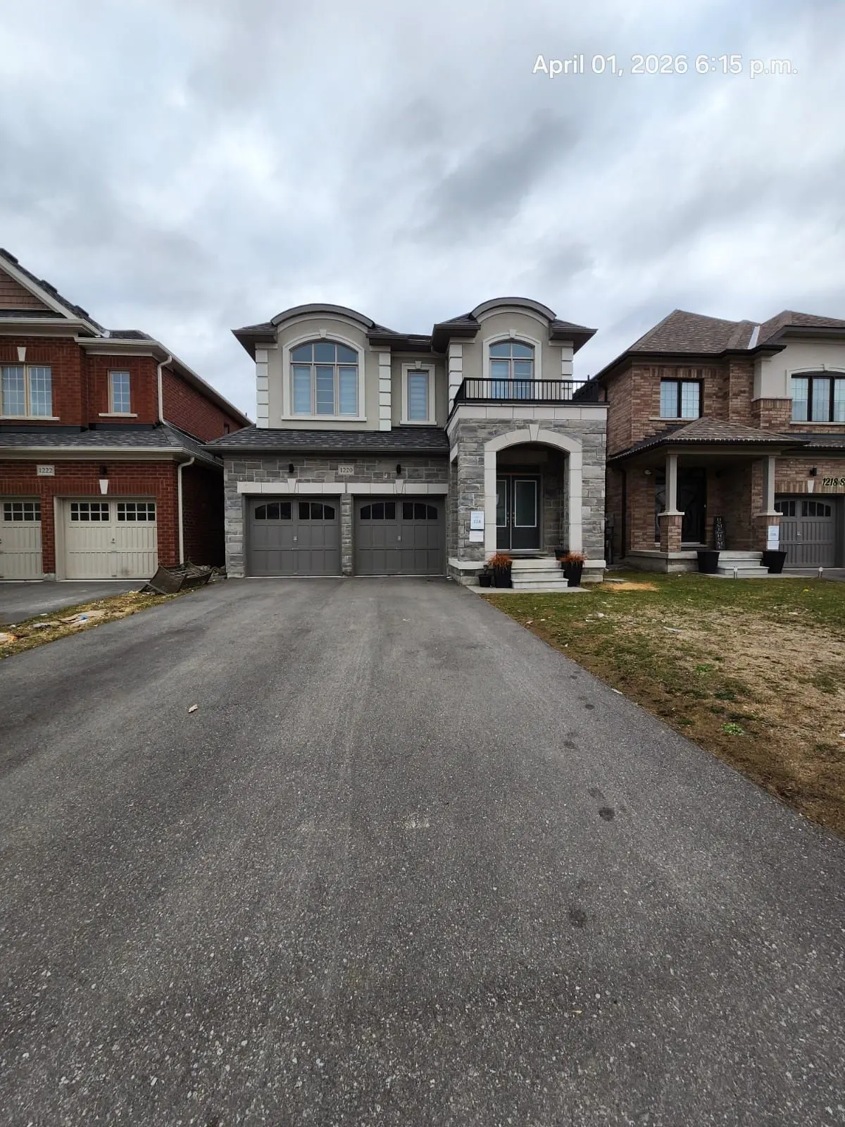 1220 Shankel RD, Oshawa, ON L1K 3G2