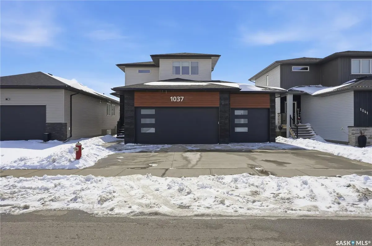 1037 Maplewood DRIVE, Moose Jaw, SK S6J 0E4