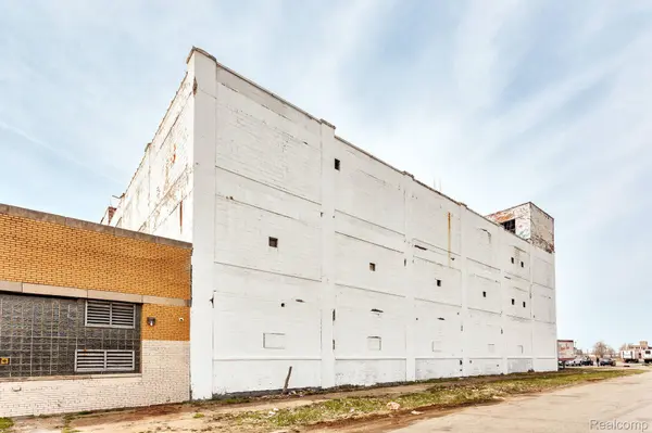 5151 Bellevue ST, Detroit, MI 48211