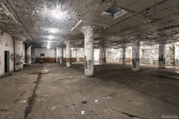 5151 Bellevue ST, Detroit, MI 48211