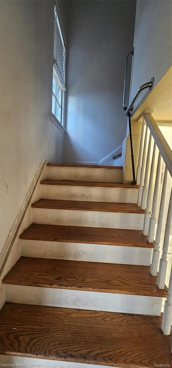 180 Lenox ST NE, Detroit, MI 48215