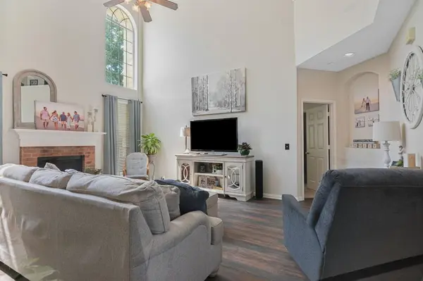 7854 Park Falls Court, Fort Worth, TX 76137