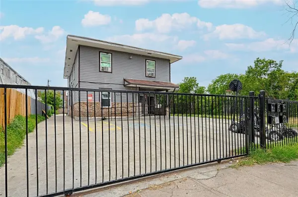 3020 South Boulevard #6, Dallas, TX 75215