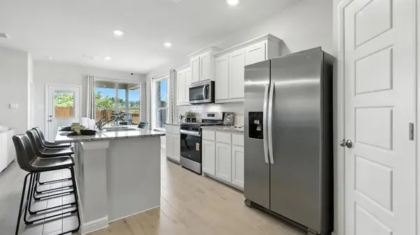 4332 MILL STREAM Lane, Fort Worth, TX 76036