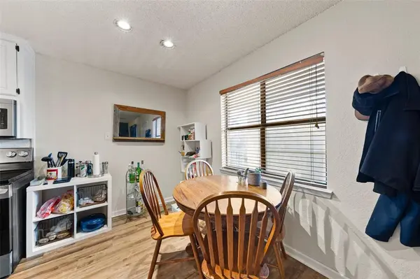 1421 S 12th Street #210, Waco, TX 76706