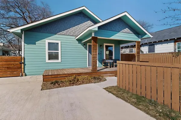 5911 E Grand Avenue, Dallas, TX 75223