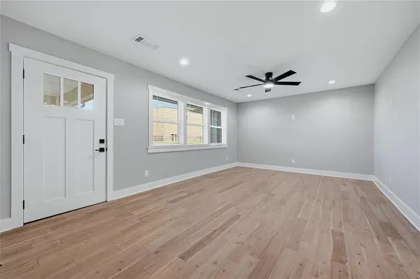 1921 N Woods Street, Sherman, TX 75092