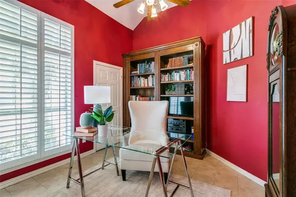 14596 Blueberry Court, Addison, TX 75001