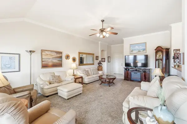 9621 Applewood Trail, Denton, TX 76207