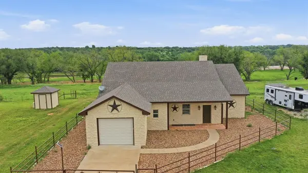 10501 Mitchell Bend Court, Granbury, TX 76048