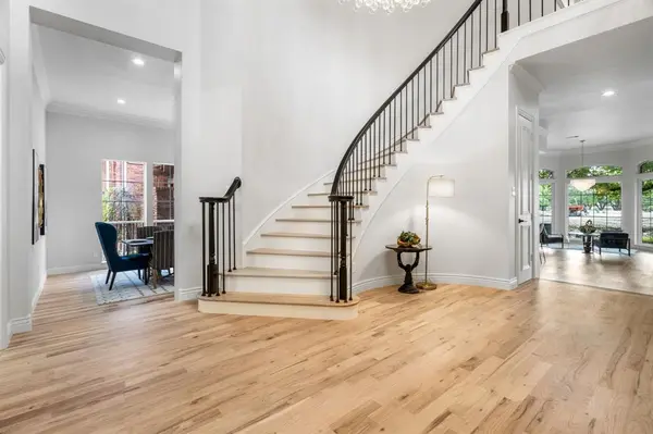 5120 Briar Tree Drive, Dallas, TX 75248