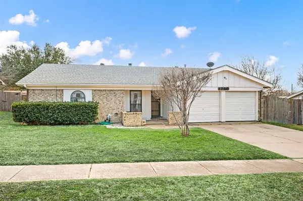 1720 Winchester Way, Bedford, TX 76022