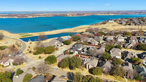 3704 Cottonwood Springs Drive, The Colony, TX 75056