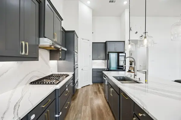 2813 Walker Way, Northlake, TX 76247