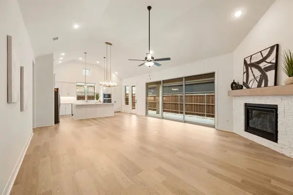 4821 Forest Crest Parkway, Arlington, TX 76005