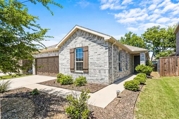 3513 Alamosa River Drive, Celina, TX 75078