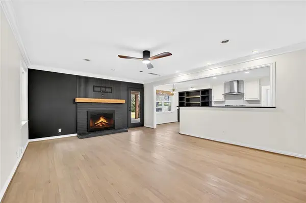 3028 Lavita Lane, Farmers Branch, TX 75234