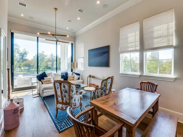 2114 Wenge Lane, Dallas, TX 75219