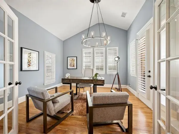 2304 Cardinal Boulevard, Carrollton, TX 75010