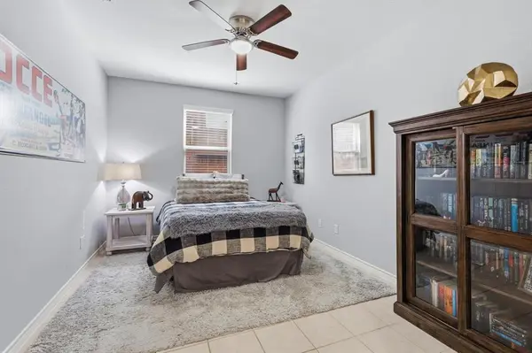 1316 Realoaks Drive, Fort Worth, TX 76131